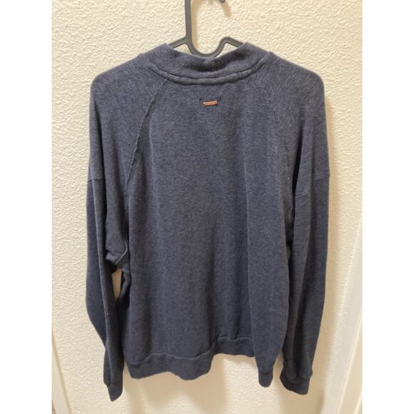 Volcom Long Sleeve Grey Sweater - Picture 4 of 4